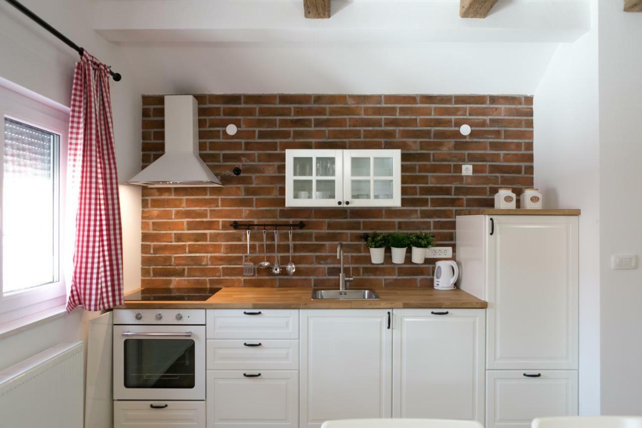 House Smolcic Apartment Otocac Ngoại thất bức ảnh